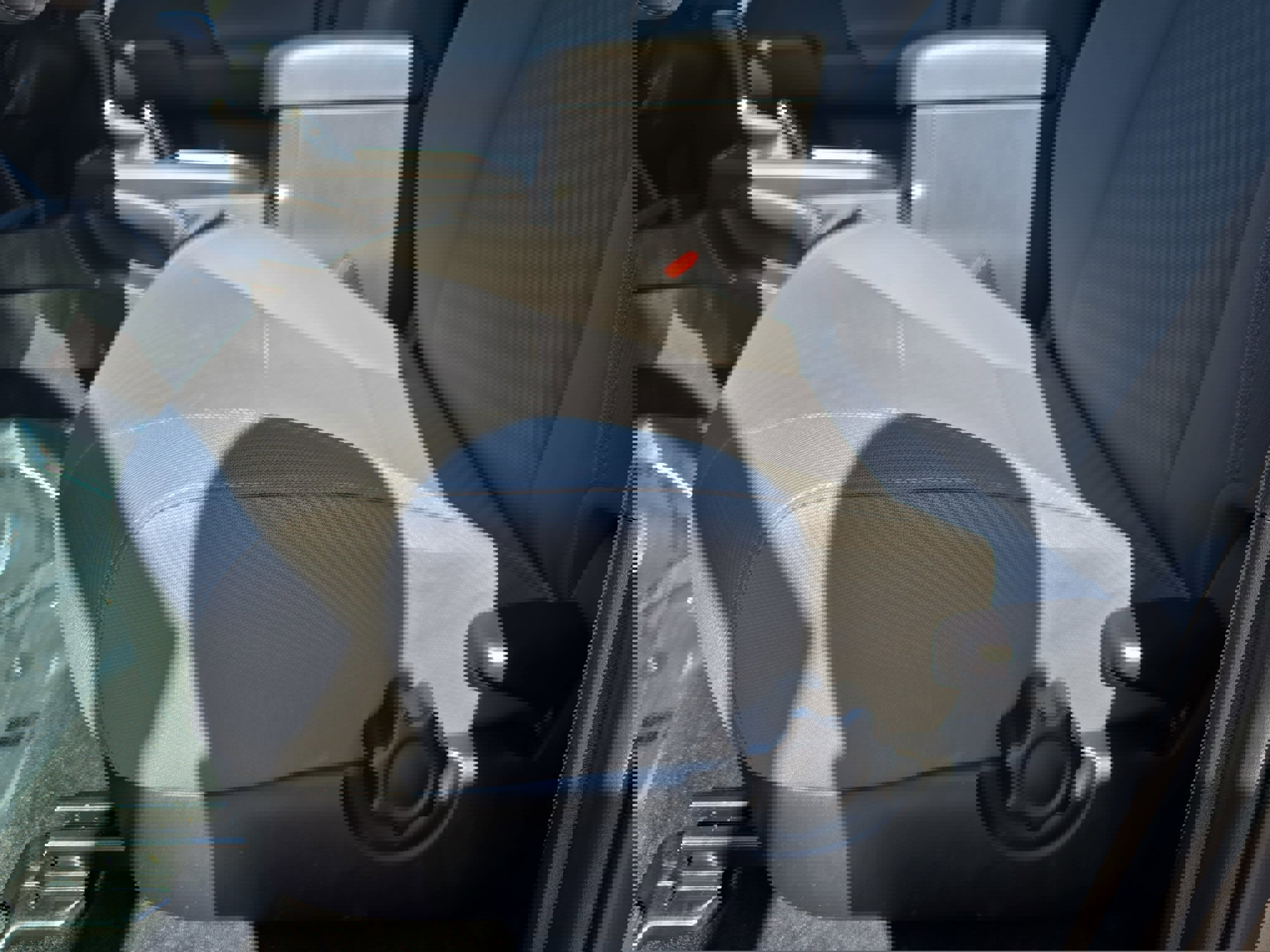 Used 2023 Toyota Tacoma SR image 31