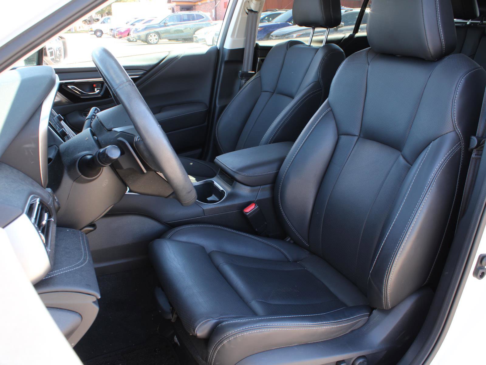 Used 2023 Subaru Outback Limited AWD/4WD image 17