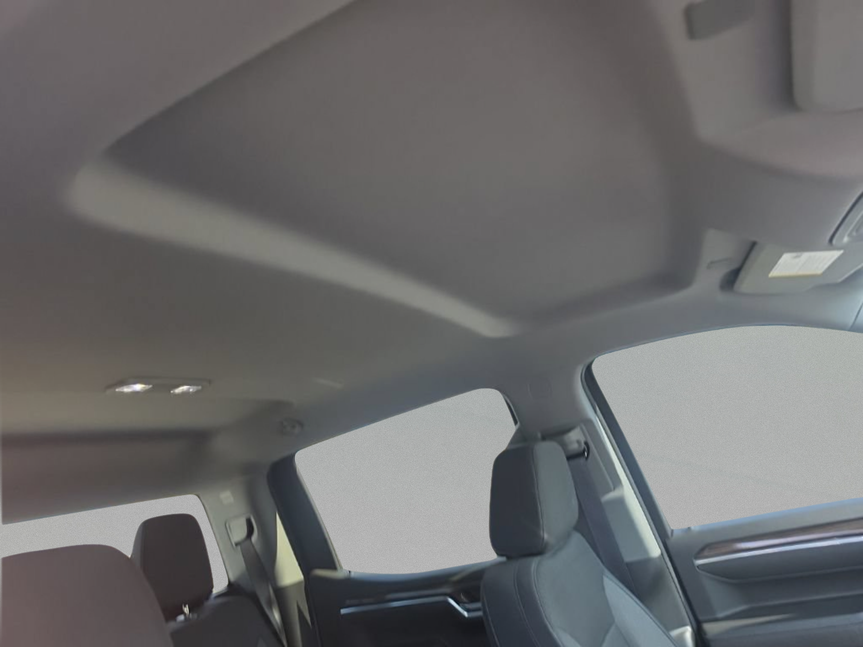 Used 2025 Chevrolet Silverado 1500 LT RWD image 29