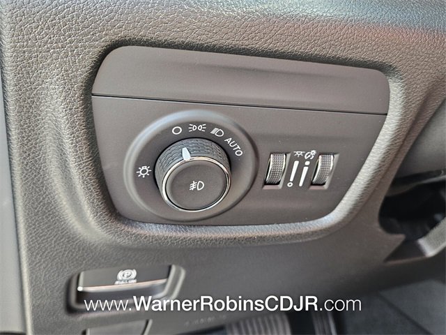 New 2025 Jeep Grand Cherokee Limited image 27