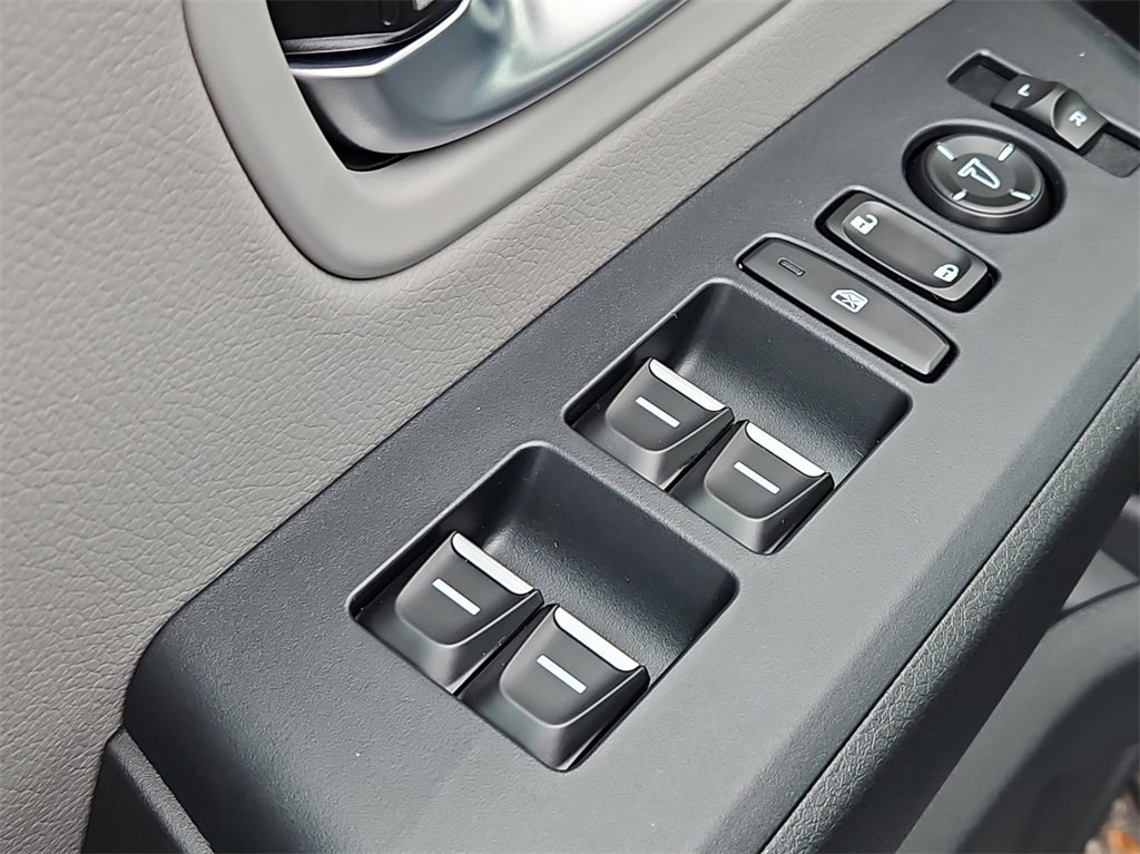 New 2025 Honda Pilot EX-L image 16