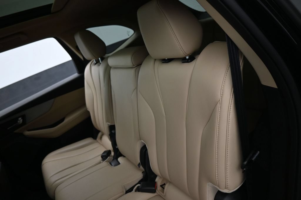 Used 2024 Acura MDX FWD image 36