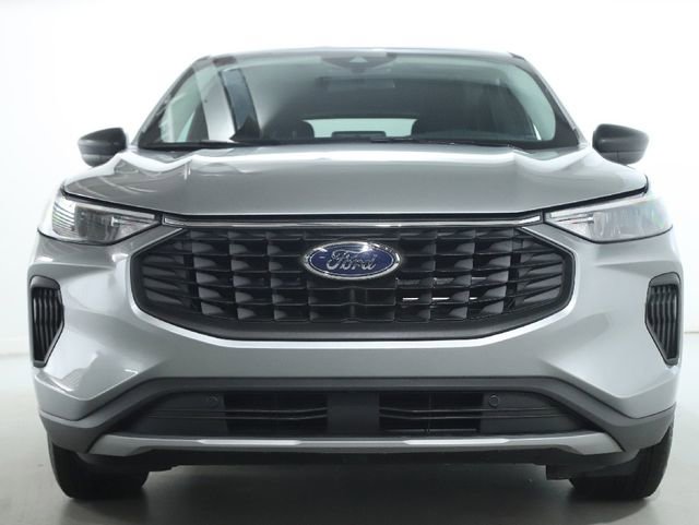 Used 2023 Ford Escape Active image 9
