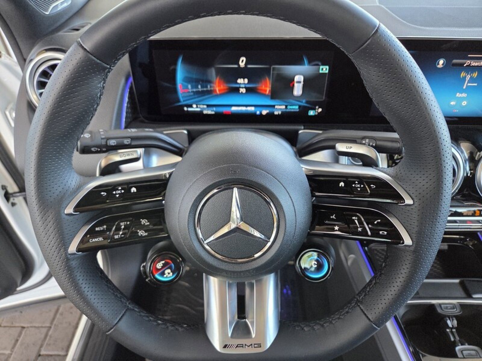 New 2025 Mercedes-Benz GLB 35 AMG 4MATIC image 22