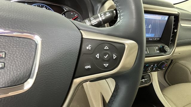 Used 2023 GMC Acadia Denali w/ Denali Ultimate Package AWD/4WD image 16