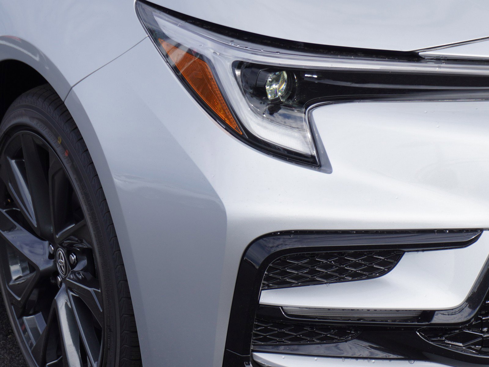 New 2026 Toyota Corolla XSE image 3