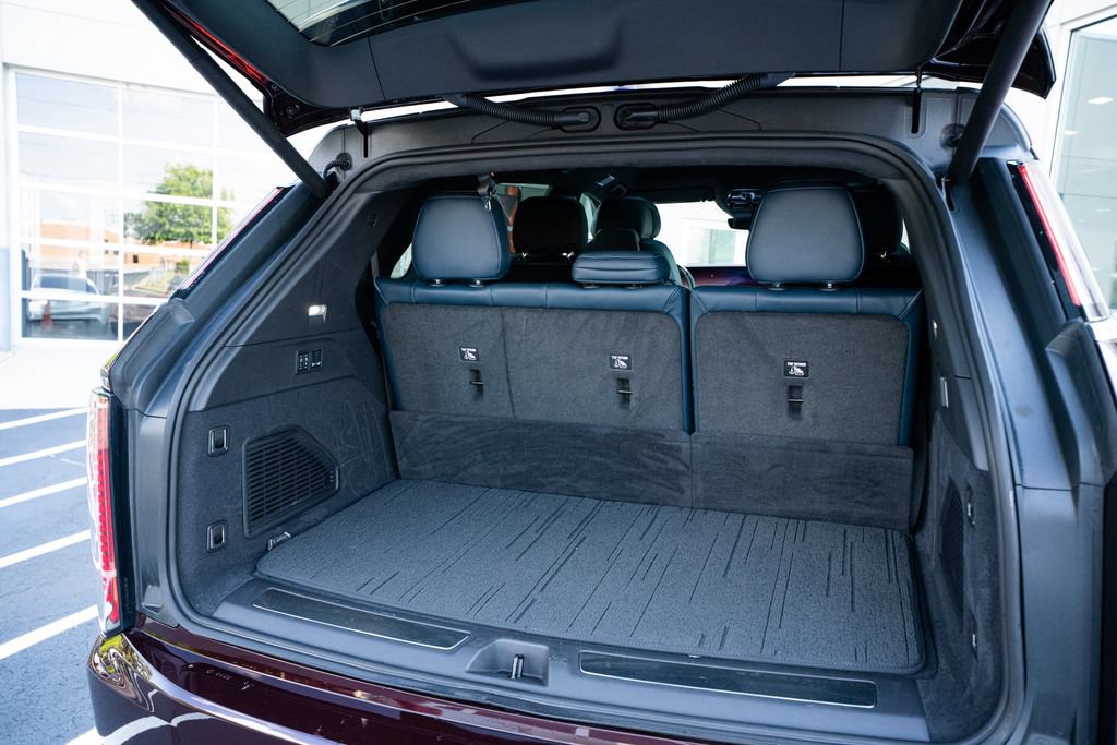Used 2025 Cadillac Escalade IQ Luxury 2 w/ LPO, Premium Carpet Package AWD/4WD image 53