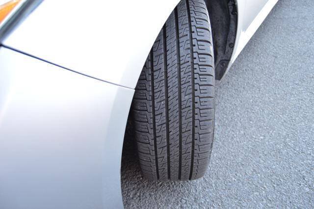 Used 2014 Toyota Avalon Limited FWD image 61