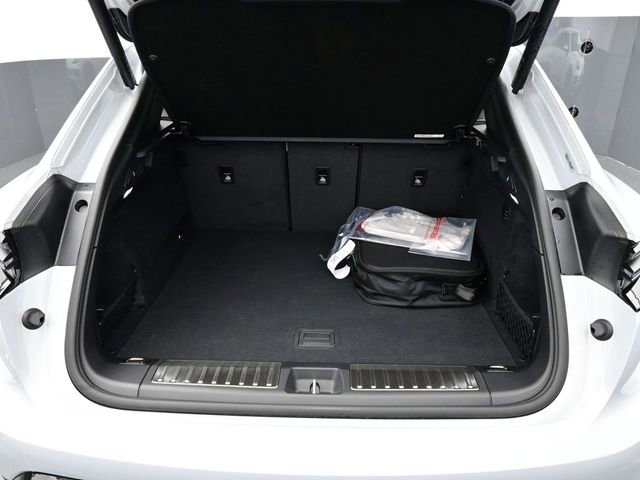 New 2025 Porsche Macan Turbo Electric image 16