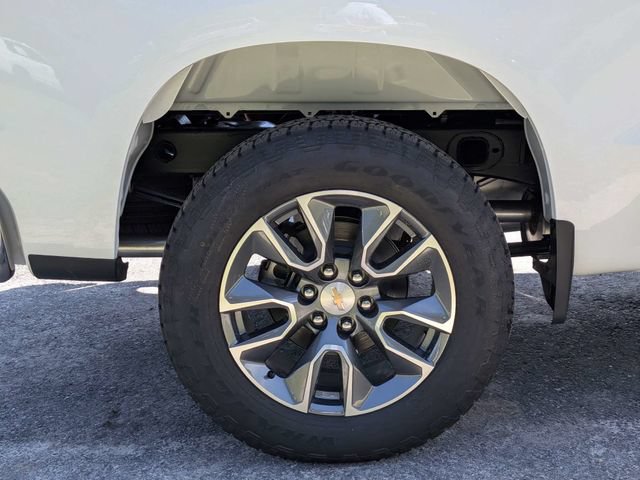 New 2026 Chevrolet Silverado 1500 LT w/ Z71 Off-Road Package AWD/4WD image 12