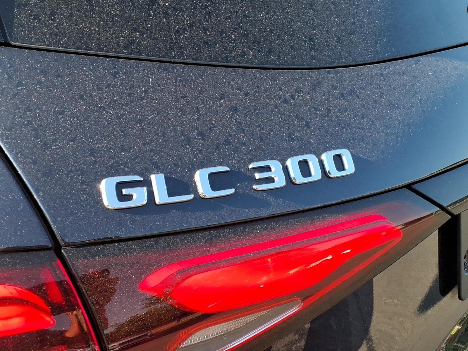 Used 2023 Mercedes-Benz GLC 300 4MATIC image 9