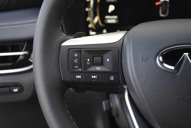 New 2026 INFINITI QX60 Sport w/ Dark Cargo Package image 8