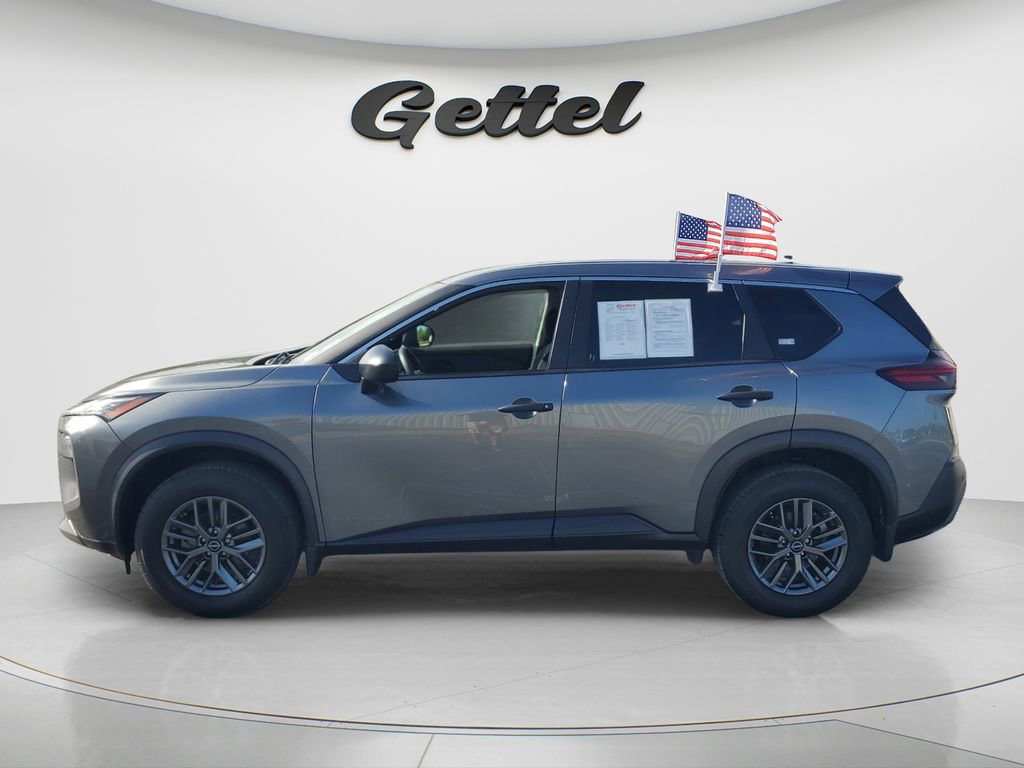 Used 2023 Nissan Rogue S image 7