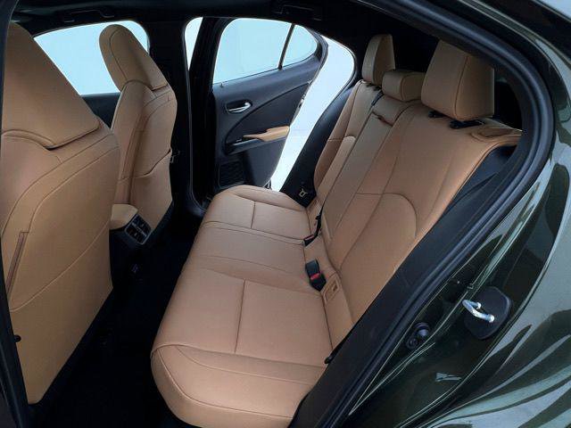 Certified 2025 Lexus UX 300h AWD w/ Accessory Package (Z1) image 17
