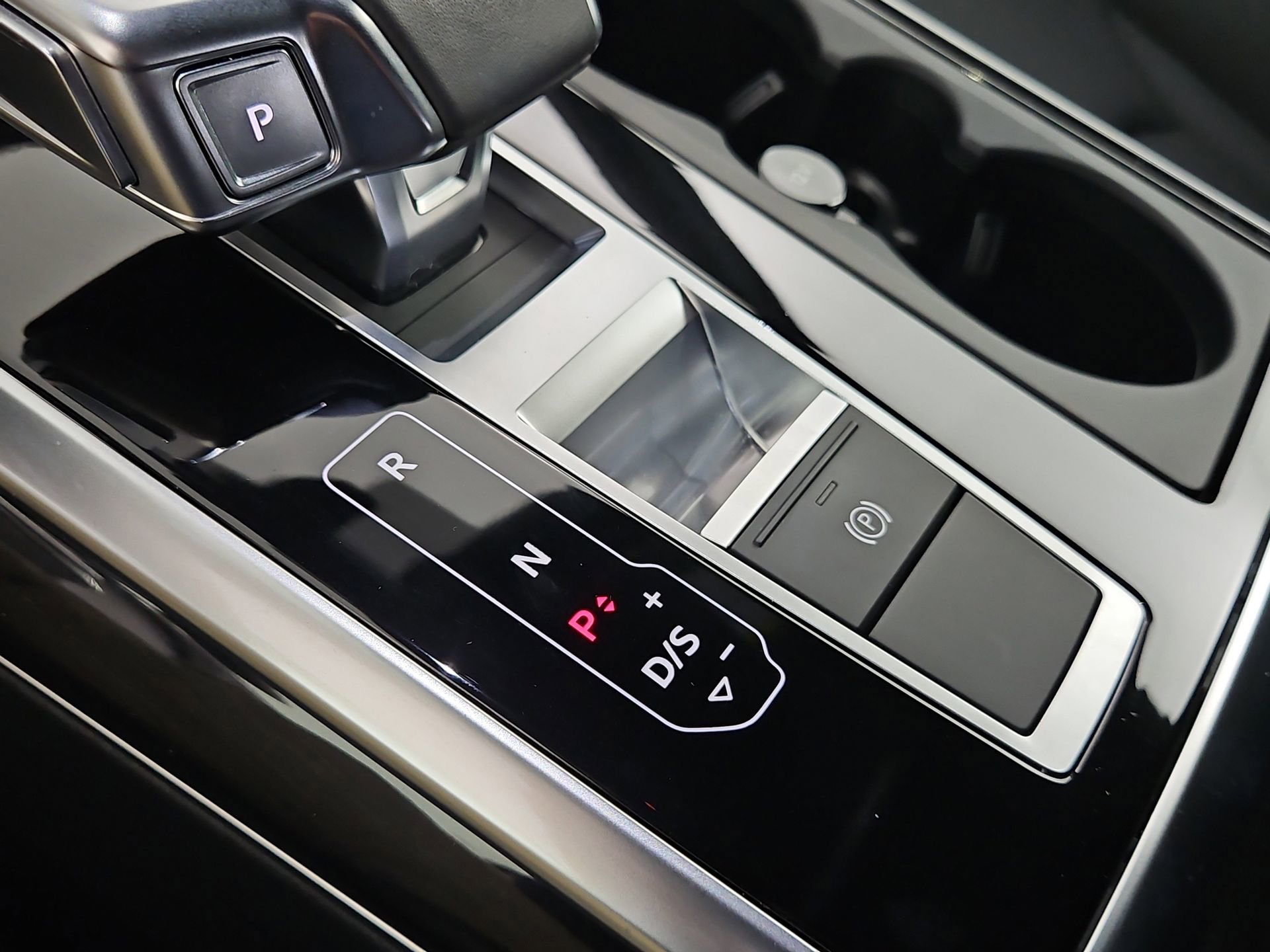 Certified 2025 Audi Q7 3.0T Premium image 28