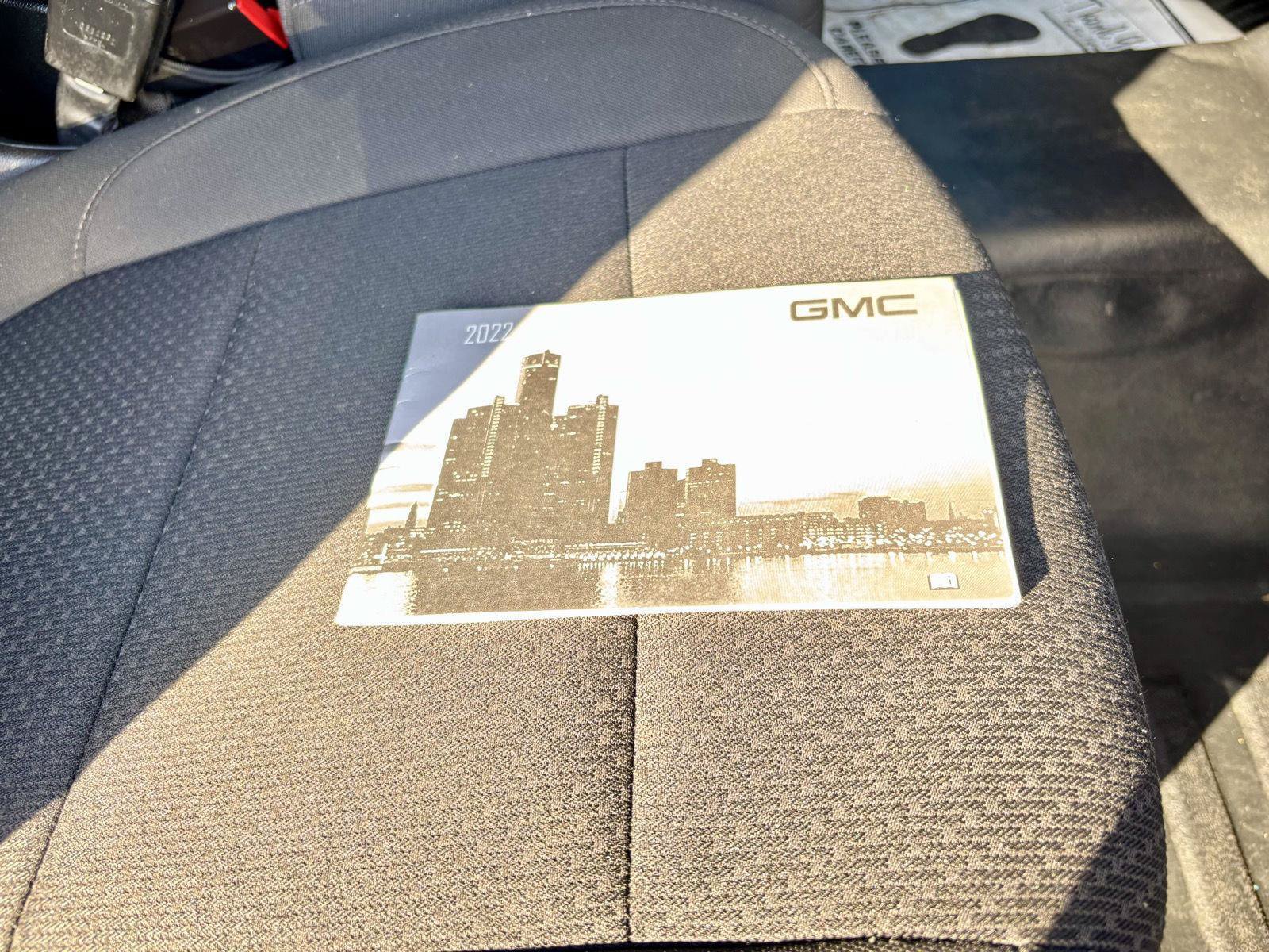 Used 2022 GMC Sierra 1500 Pro w/ Sierra Value Package AWD/4WD image 35