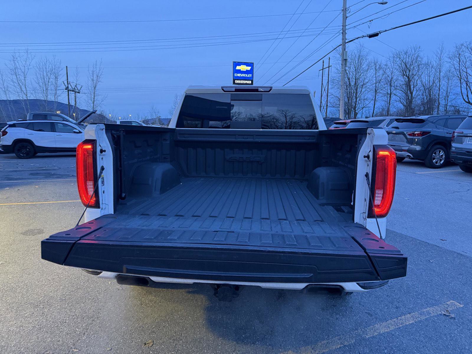 Used 2021 GMC Sierra 1500 AT4 w/ AT4 Preferred Package image 20