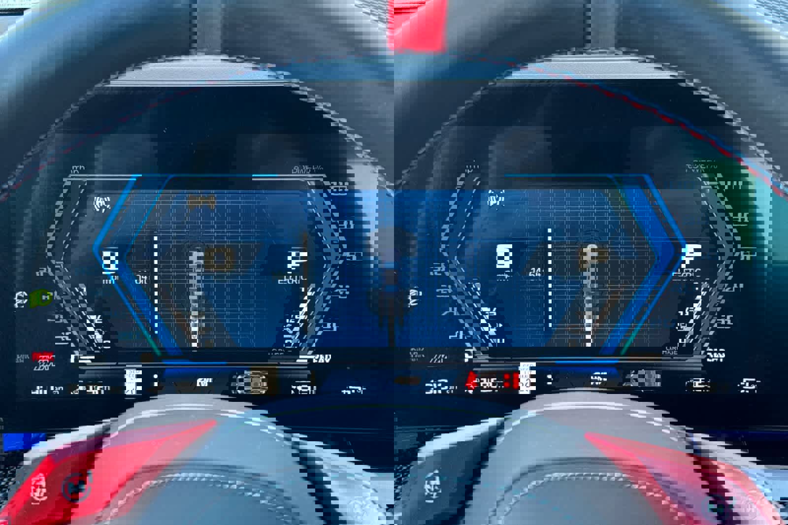 Used 2025 BMW M5 w/ Carbon Package image 29