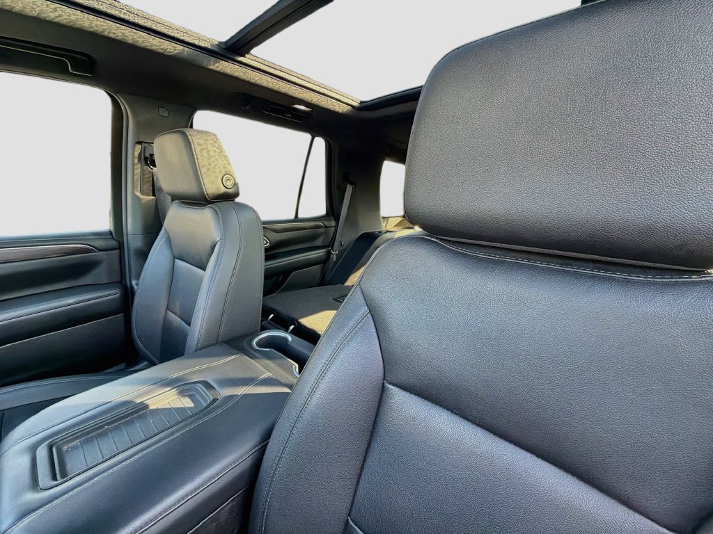 Used 2023 Chevrolet Tahoe LT w/ LT Signature Plus Package AWD/4WD image 11
