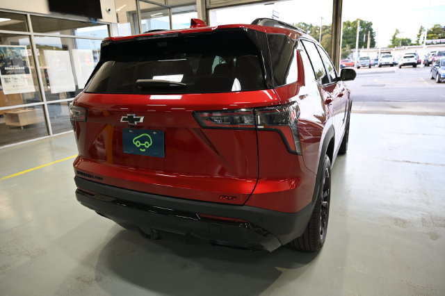 Certified 2025 Chevrolet Equinox RS w/ Safety and Technology Package AWD/4WD image 5