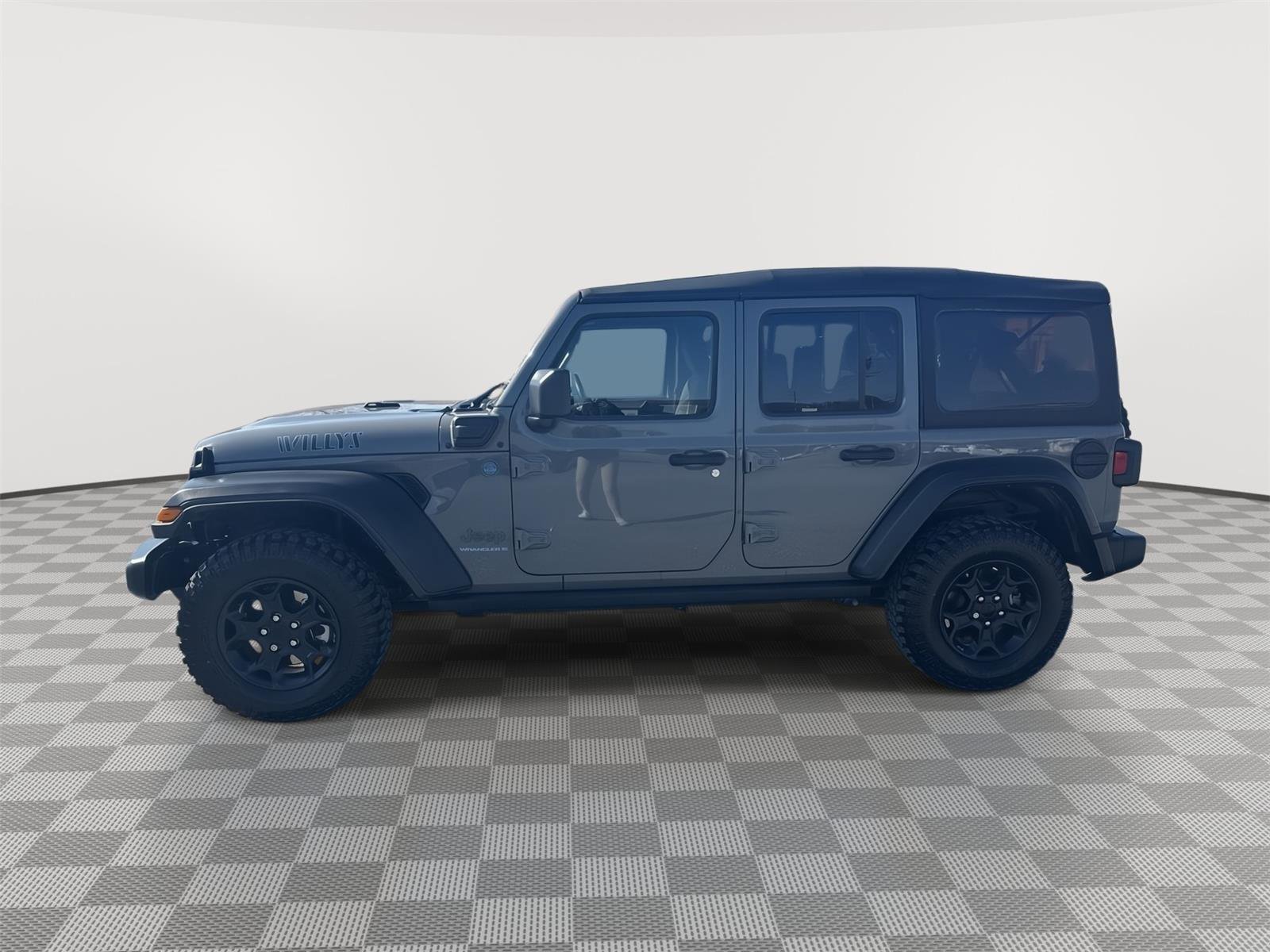 Used 2023 Jeep Wrangler Unlimited w/ Cold Weather Group image 6