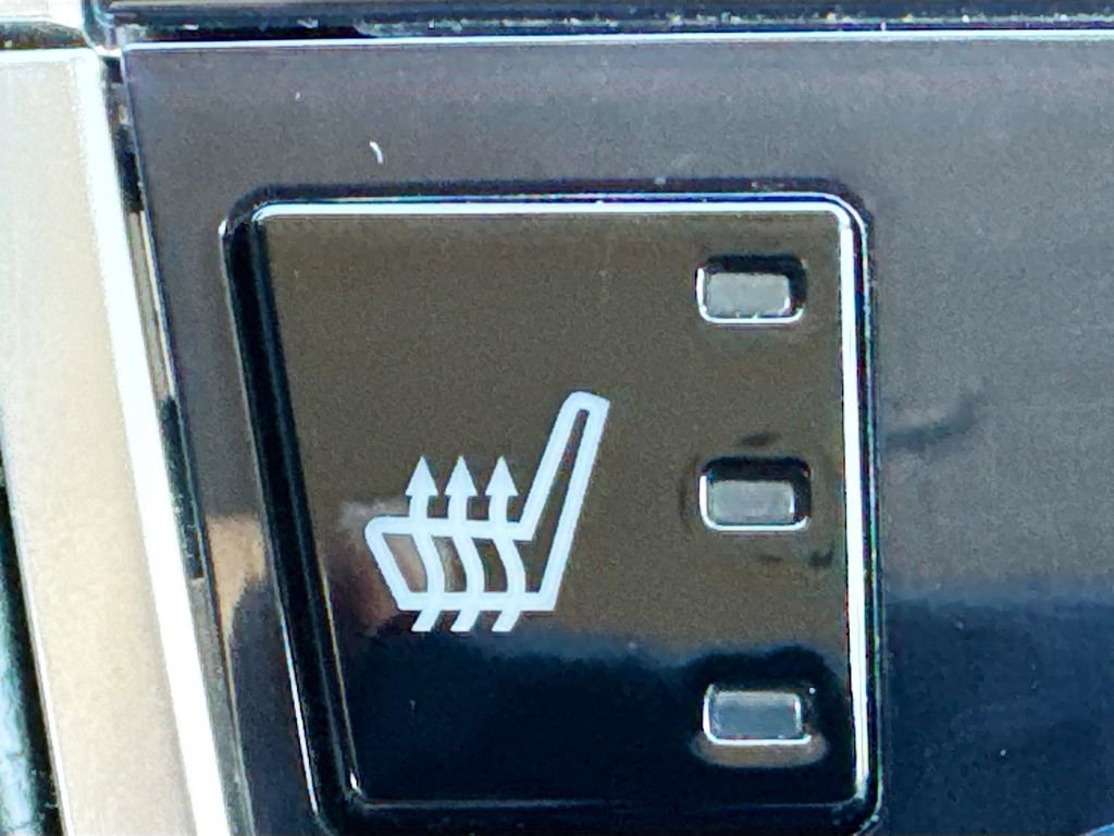 Used 2018 Subaru Outback 2.5i Premium image 26