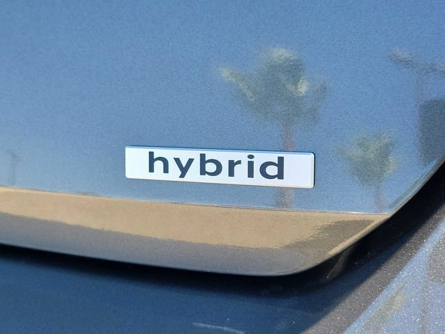 Certified 2025 Hyundai Elantra SEL FWD image 29