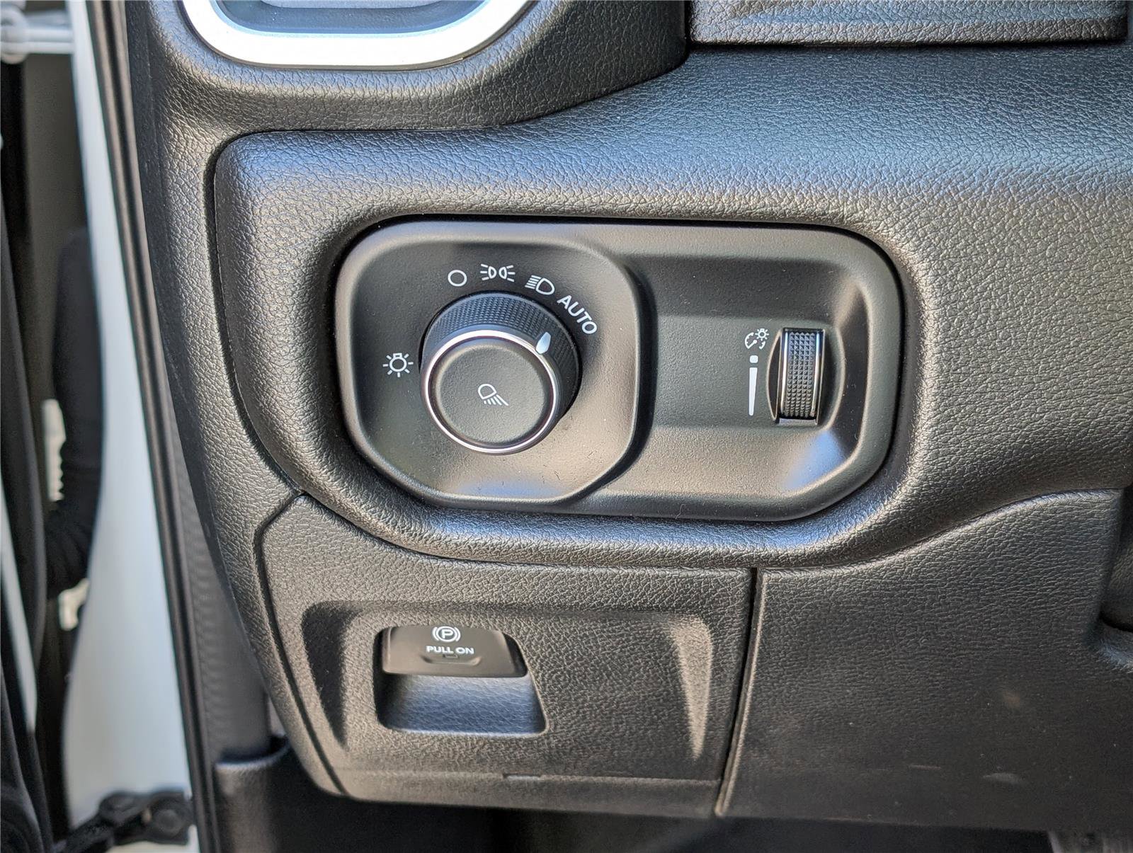 Used 2023 RAM 1500 Lone Star image 19