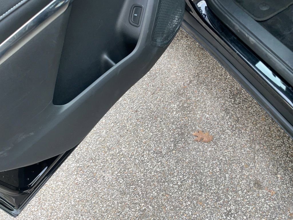 Used 2025 Chevrolet Traverse LT image 16