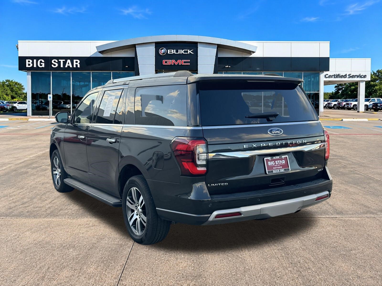 Used 2024 Ford Expedition Max Limited RWD image 5