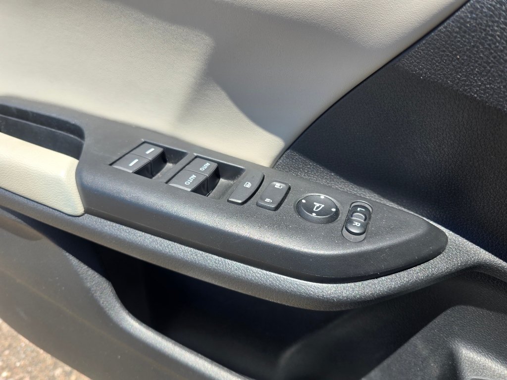 Used 2022 Honda Insight Touring image 18