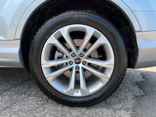 Used 2025 Audi Q7 3.0T Premium Plus AWD/4WD image 15