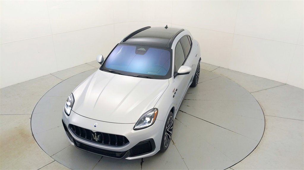 New 2024 Maserati Grecale Trofeo image 18