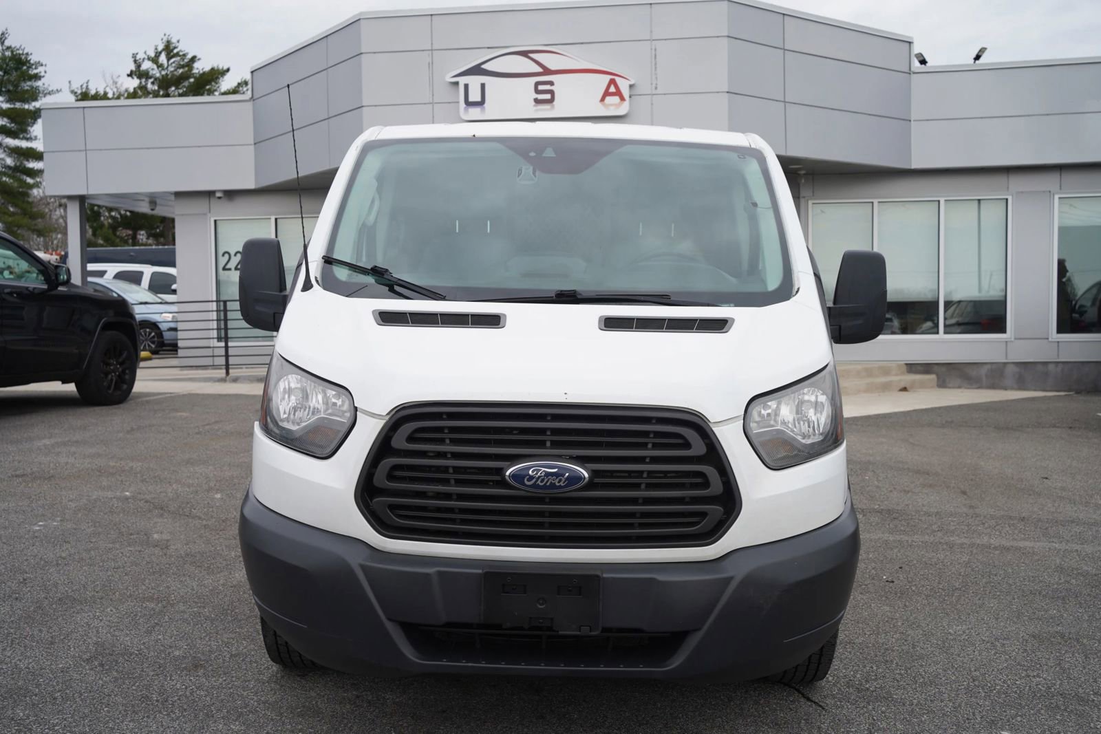 Used 2018 Ford Transit 350 148 Low Roof image 10