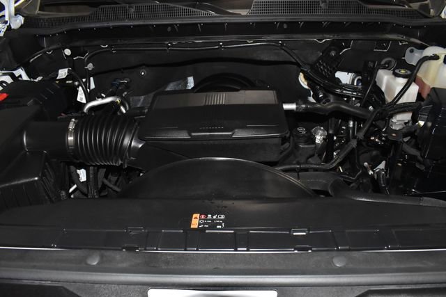 Used 2025 Chevrolet Silverado 2500 LT w/ Convenience Package image 11