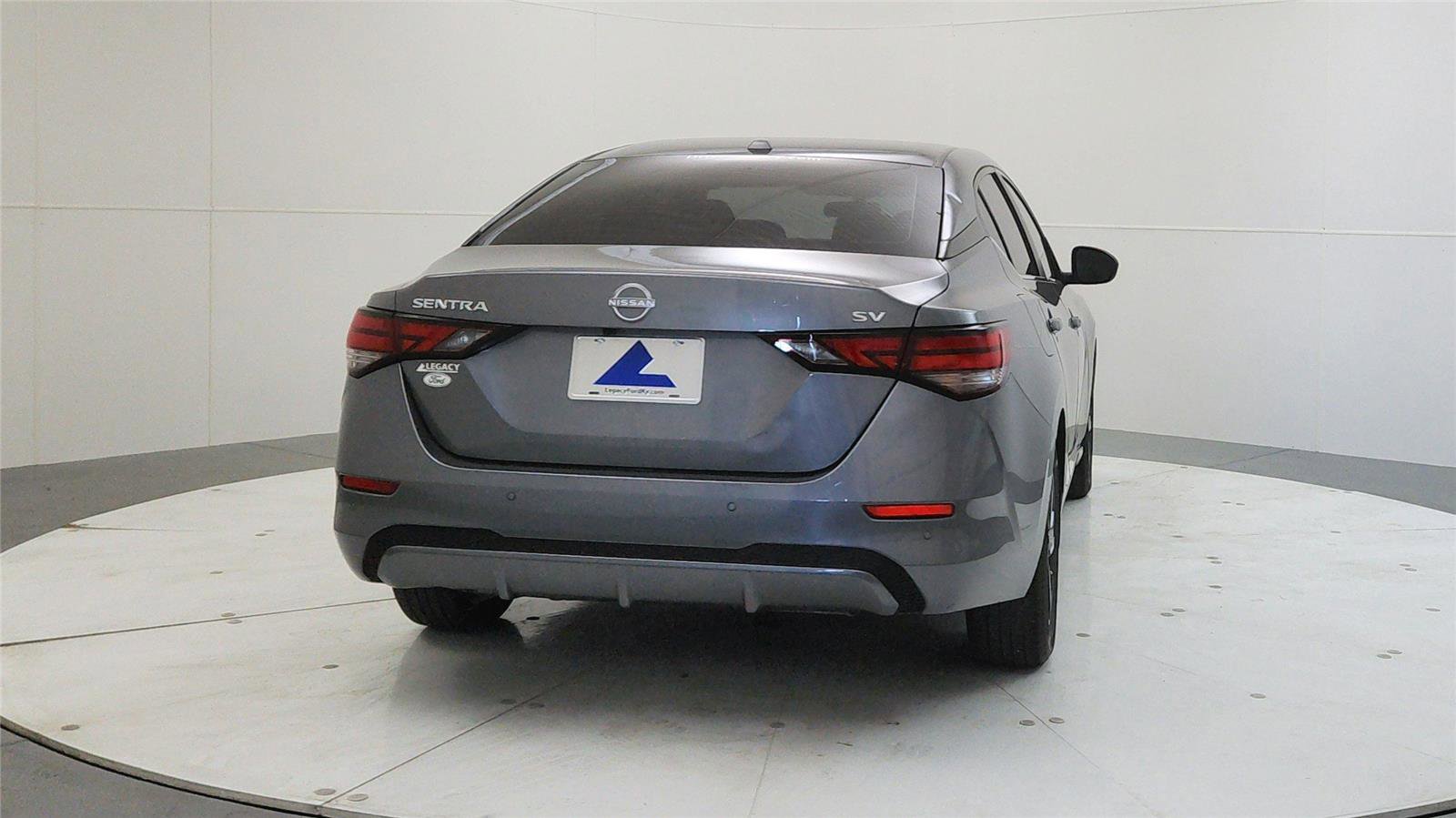 Used 2024 Nissan Sentra SV image 7