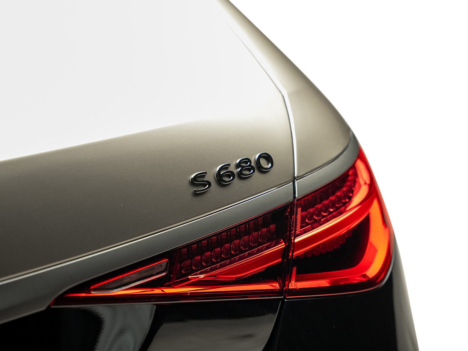 Used 2023 Mercedes-Benz Maybach S 680 4MATIC image 16