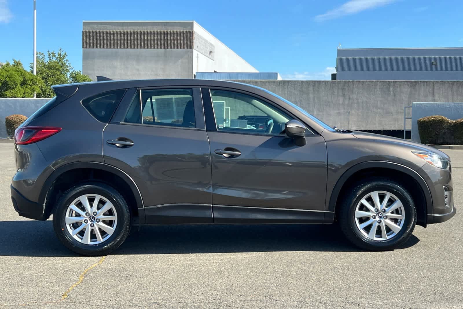 Used 2016 MAZDA CX-5 Sport FWD image 6