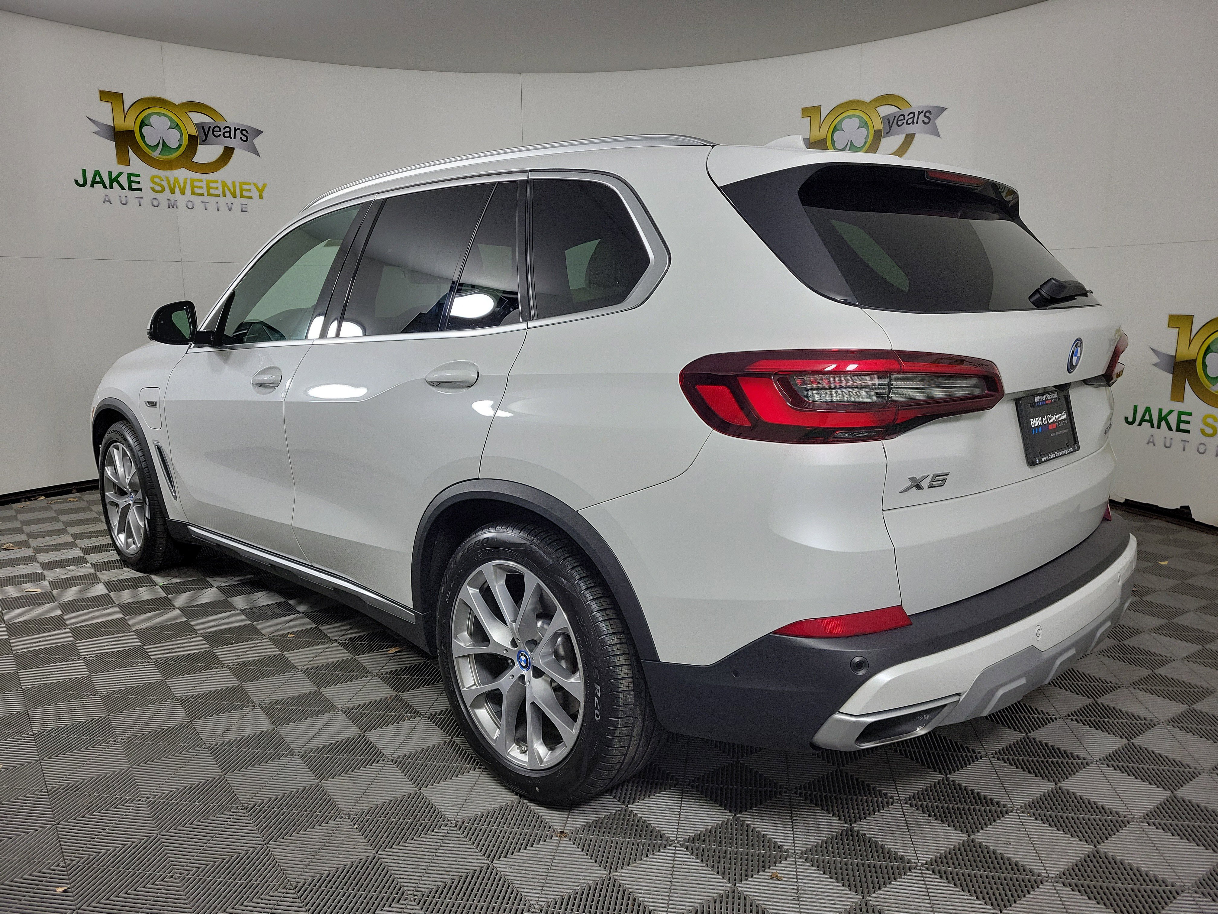 Certified 2022 BMW X5 xDrive45e w/ Executive Package image 5