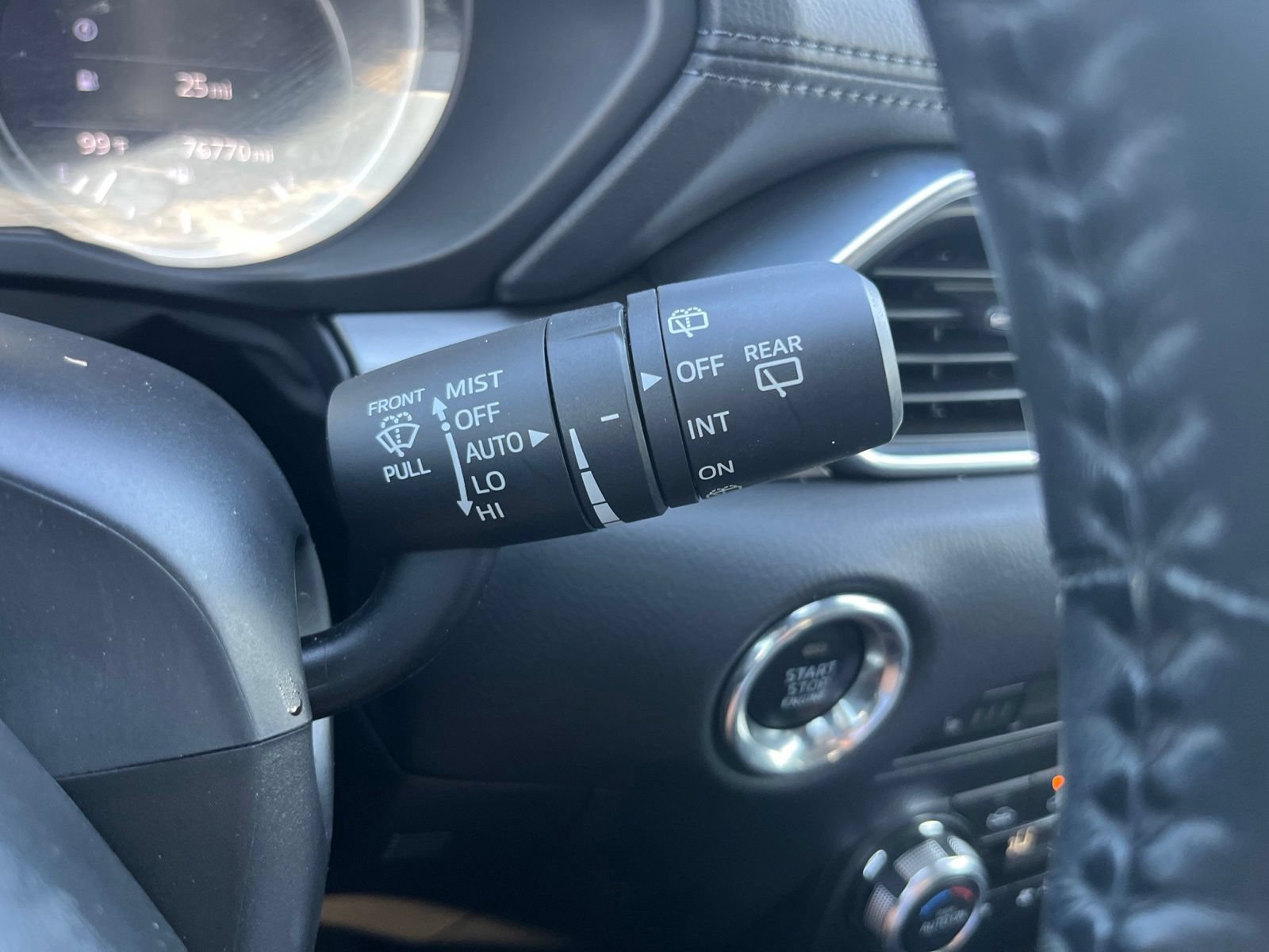 Used 2018 MAZDA CX-5 Touring w/ Preferred Equipment Package FWD image 19
