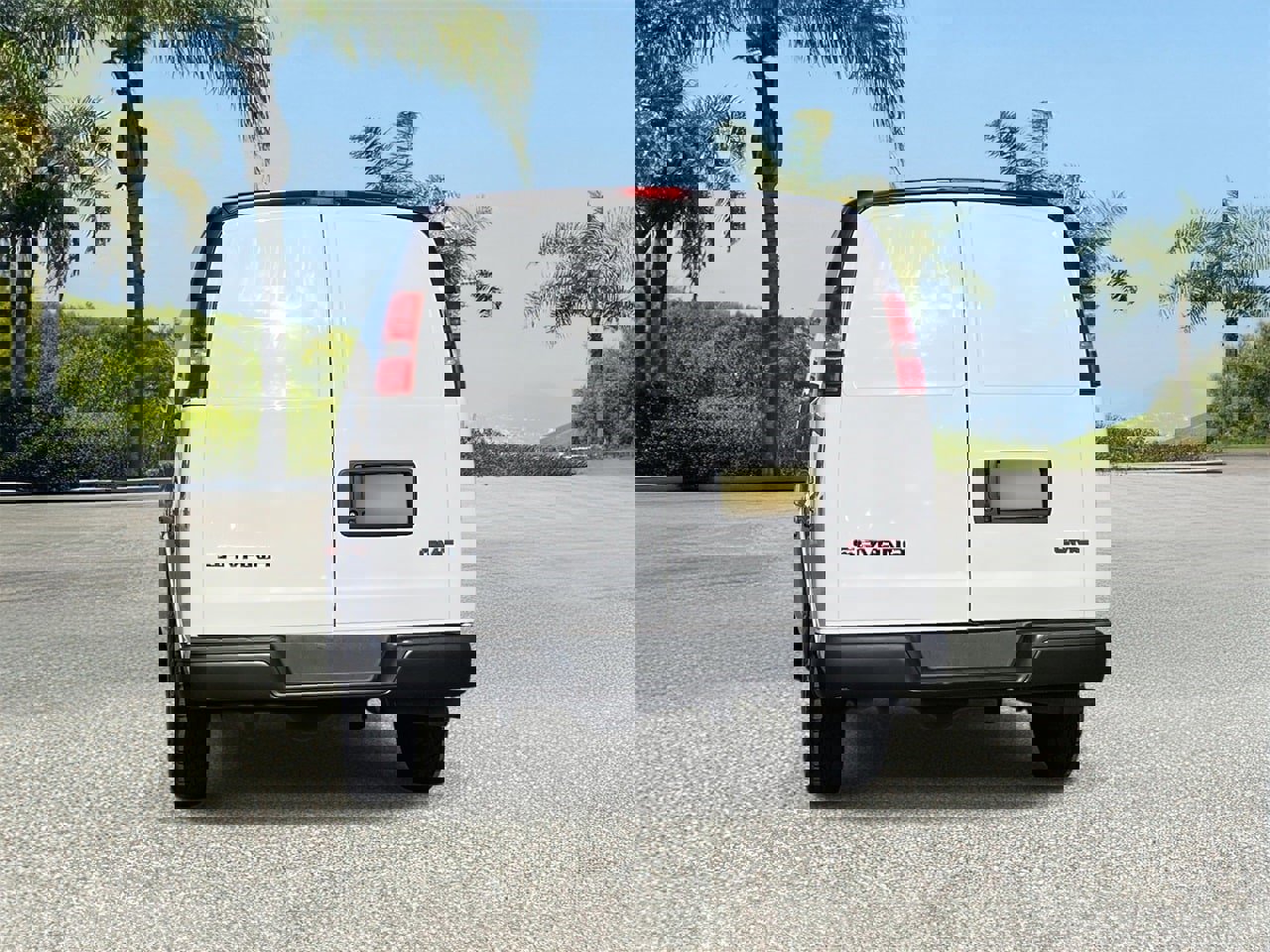 Used 2023 GMC Savana 2500 Extended w/ Driver Convenience Package image 3