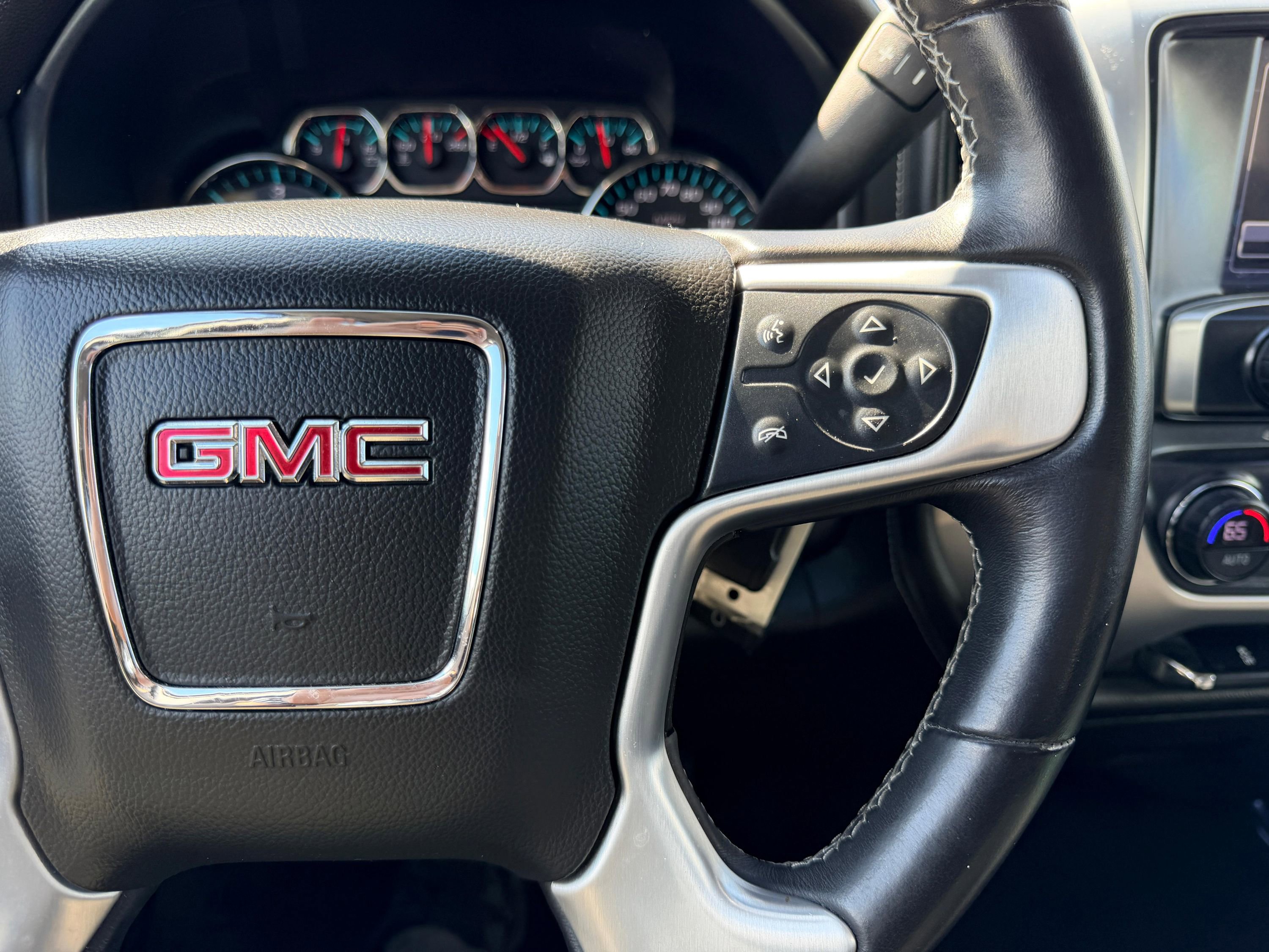 Used 2017 GMC Sierra 1500 SLE w/ SLE Value Package image 40