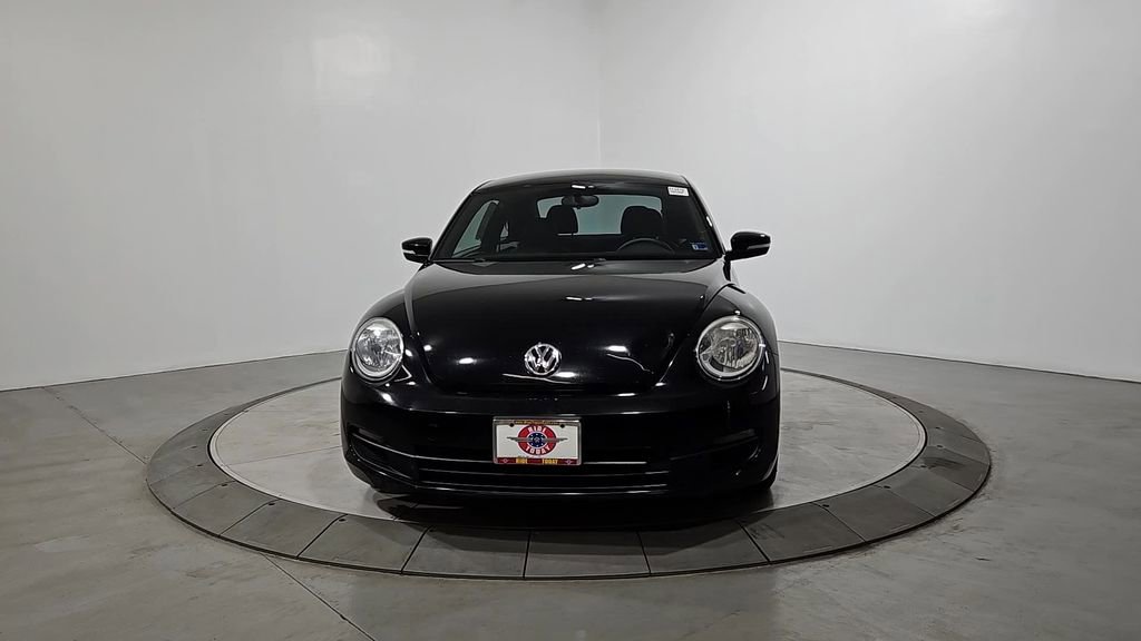 Used 2012 Volkswagen Beetle 2.5 image 8