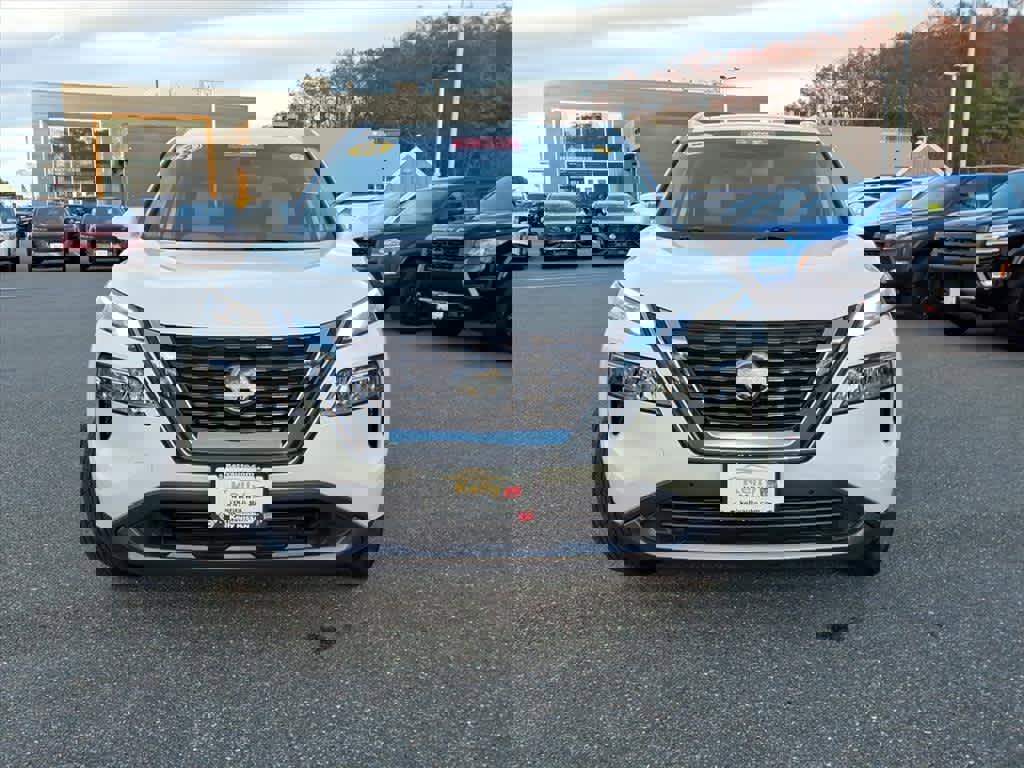 Certified 2023 Nissan Rogue SL w/ SL Premium Package image 2