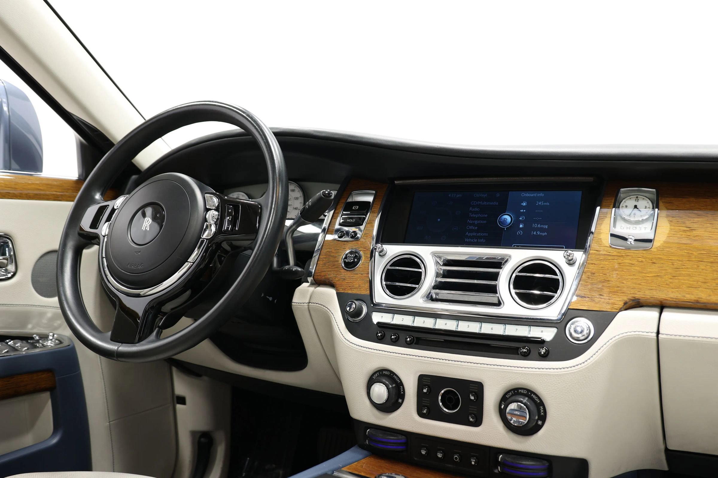 Used 2011 Rolls-Royce Ghost image 92