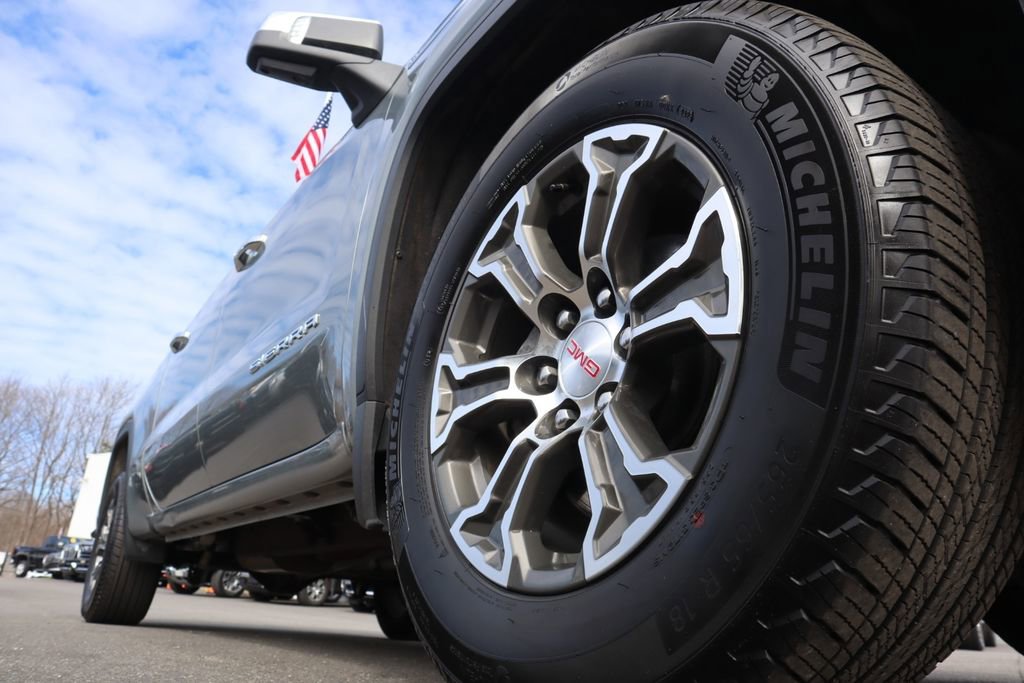 Used 2026 GMC Sierra 1500 SLT image 13