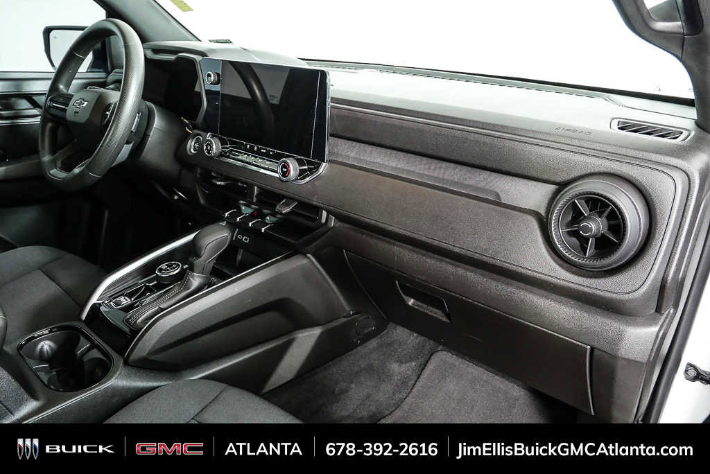 Used 2024 Chevrolet Colorado Trail Boss w/ Technology Package image 21