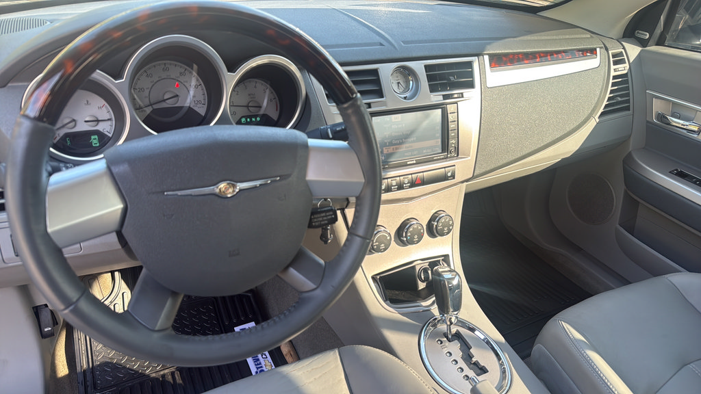 Used 2008 Chrysler Sebring Limited w/ Luxury Group FWD image 13