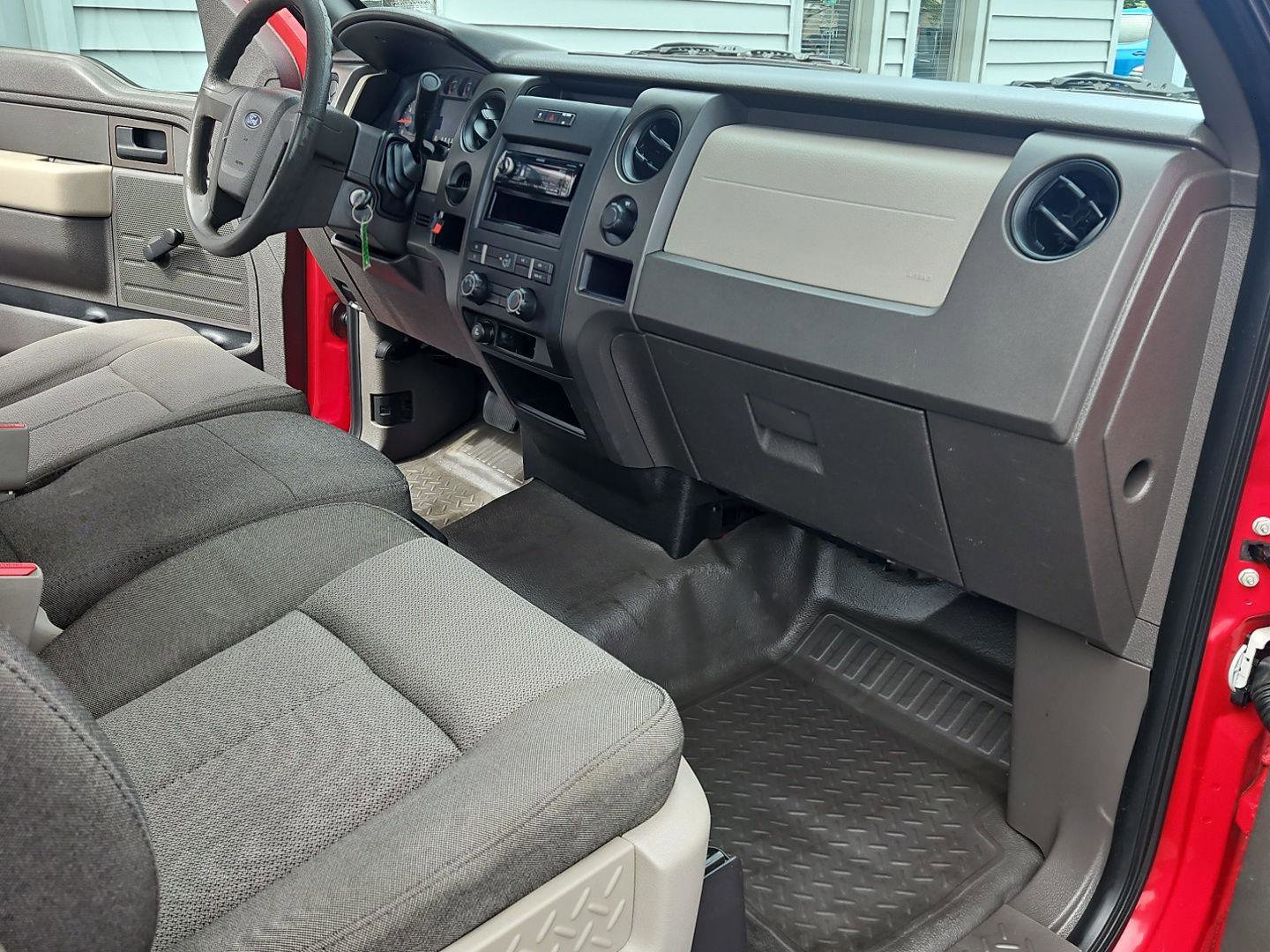 Used 2010 Ford F150 XLT RWD image 16