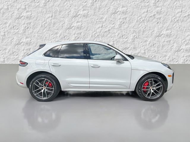 Used 2024 Porsche Macan S image 2